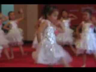 春天的舞蹈视频成人,舞蹈视频中的生命律动