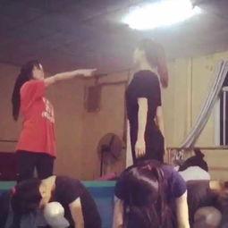 简单的成人舞蹈技巧视频,跟随舞蹈视频掌握成人舞蹈基础技巧