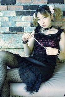 成人美女束缚图片视频,成人美女的神秘诱惑与情感探索