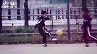 成人初练轮滑视频  第2张